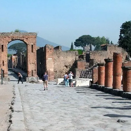 Domus Pompeii Villa Exterior photo